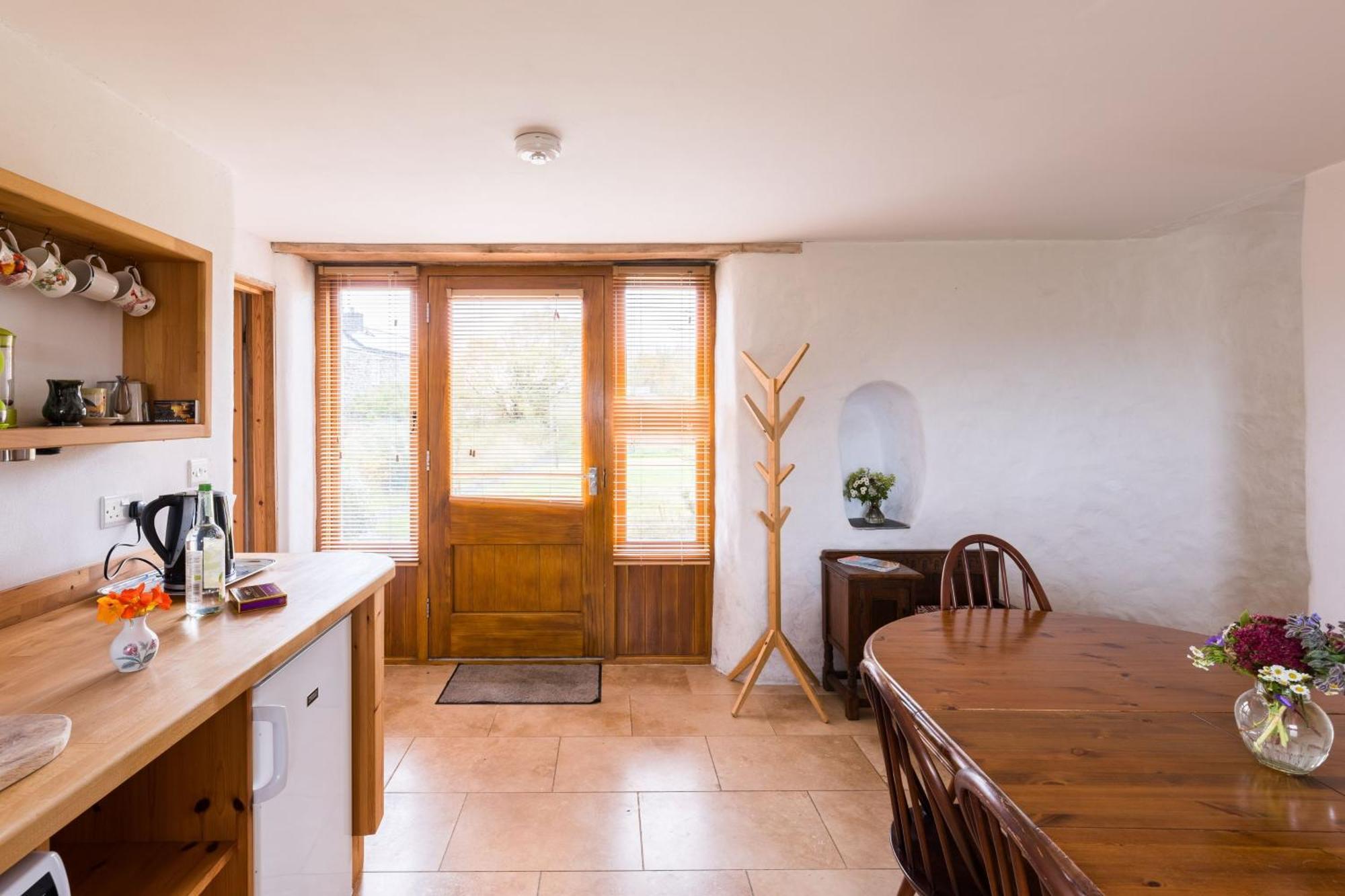 The Workshop- Eco Cottage By The Coastal Path Goodwick Exteriér fotografie