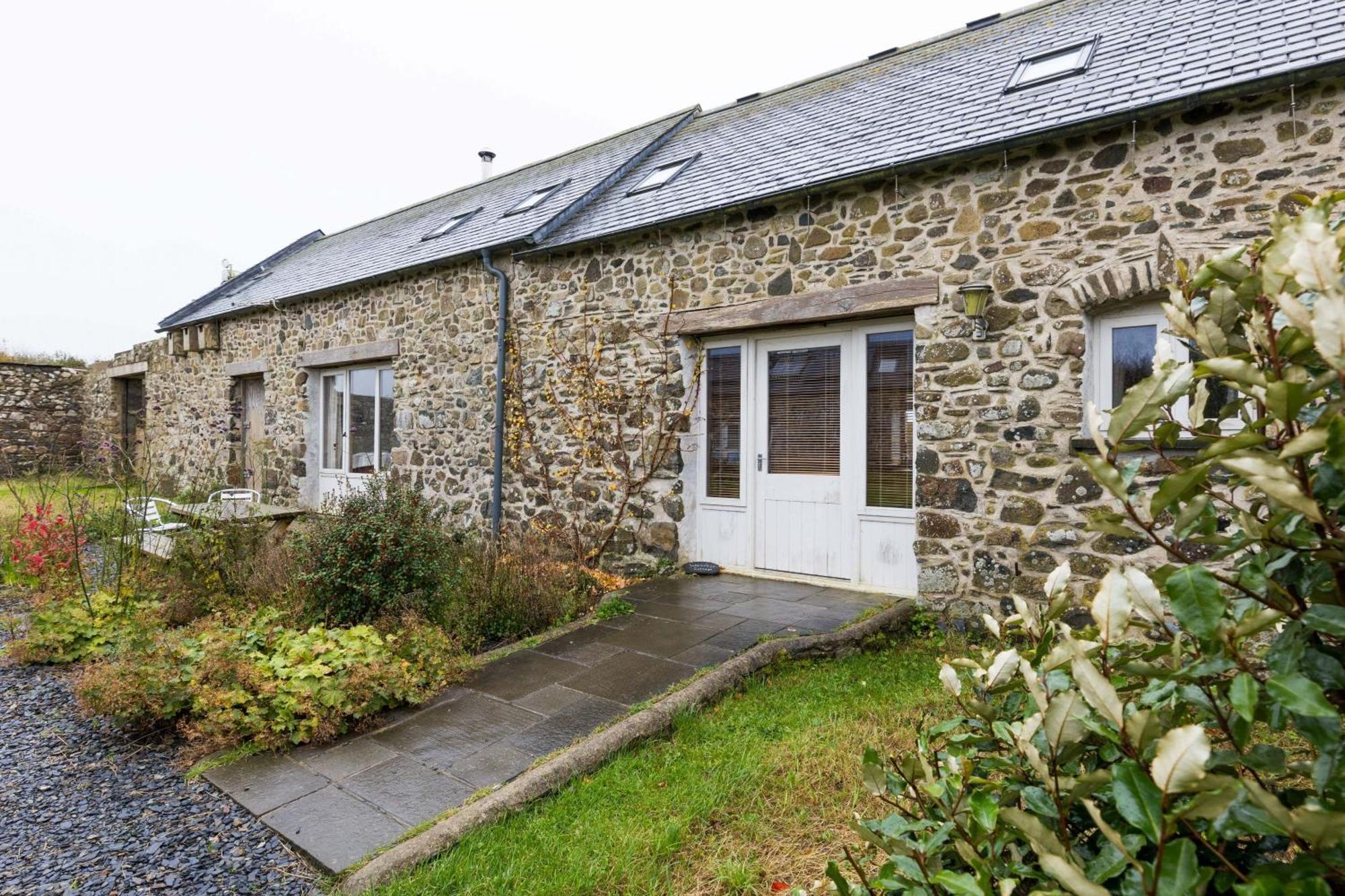 The Workshop- Eco Cottage By The Coastal Path Goodwick Exteriér fotografie